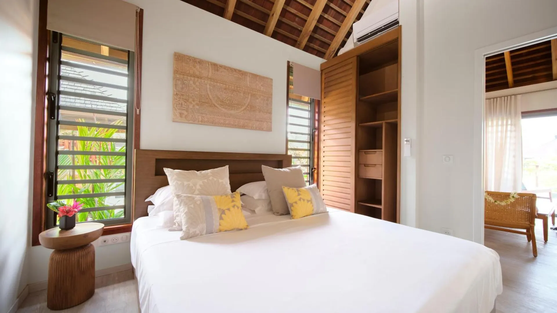 Moorea Beach Villas Haapiti